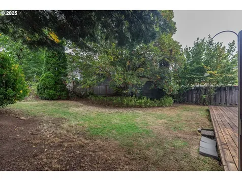 5616 SE 47th Avenue Portland OR 97206
