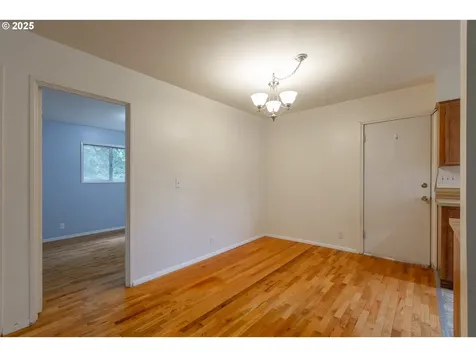 5616 SE 47th Avenue Portland OR 97206
