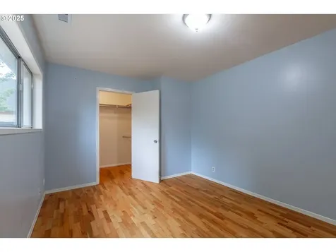 5616 SE 47th Avenue Portland OR 97206