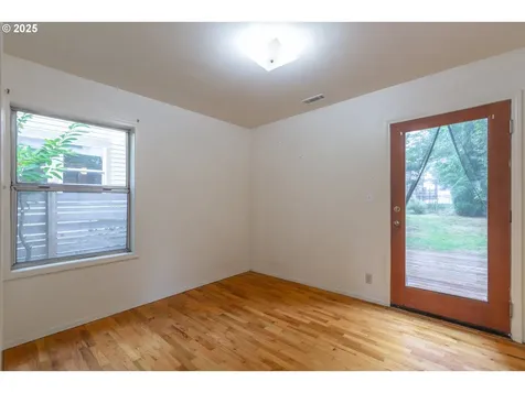 5616 SE 47th Avenue Portland OR 97206