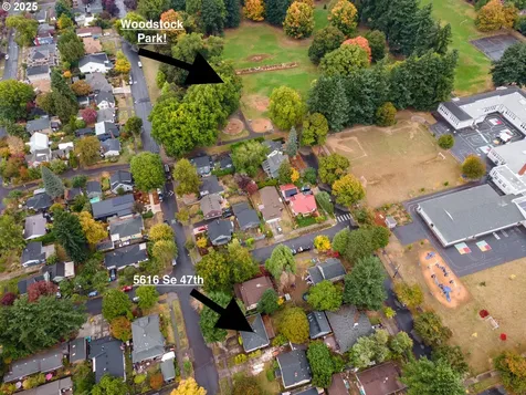 5616 SE 47th Avenue Portland OR 97206
