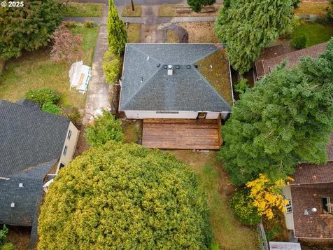 5616 SE 47th Avenue Portland OR 97206