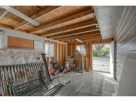 20 NE Nelson Drive Pendleton OR 97801