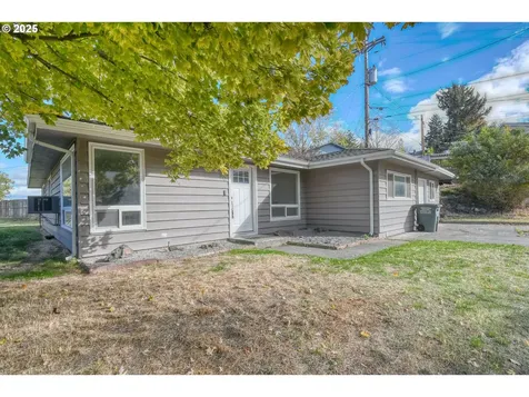 20 NE Nelson Drive Pendleton OR 97801