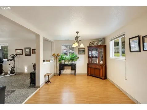 204 Alki Road Vancouver WA 98663