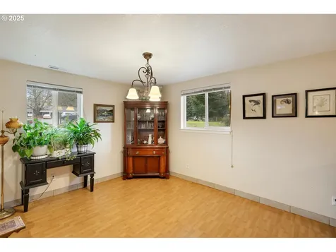 204 Alki Road Vancouver WA 98663