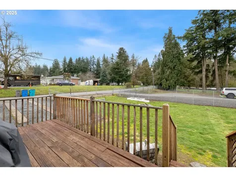 204 Alki Road Vancouver WA 98663