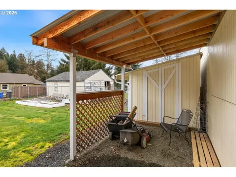 204 Alki Road Vancouver WA 98663