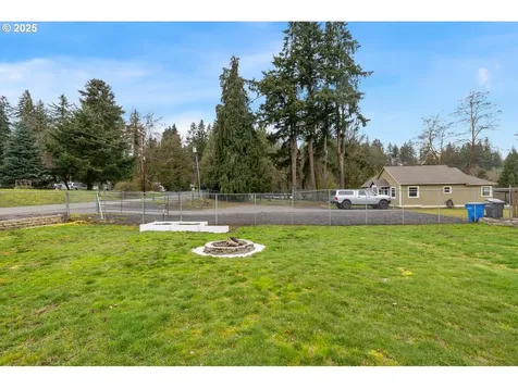 204 Alki Road Vancouver WA 98663