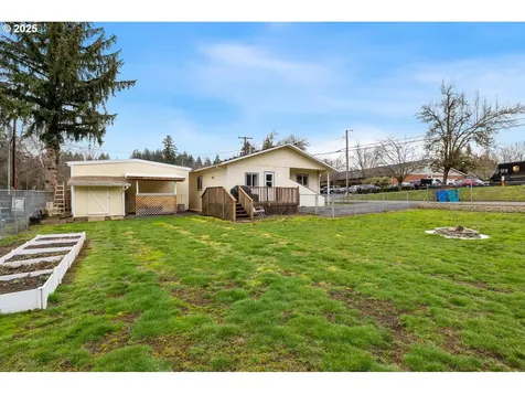 204 Alki Road Vancouver WA 98663