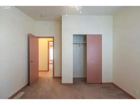 827 10th Street SW Bandon OR 97411