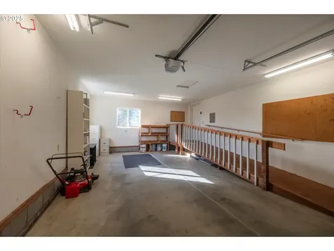 827 10th Street SW Bandon OR 97411