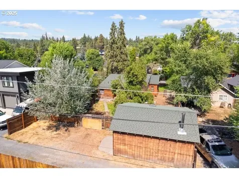 539 NW Ogden Avenue Bend OR 97703