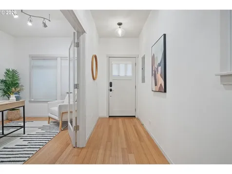 4720 N Commercial Avenue Portland OR 97217