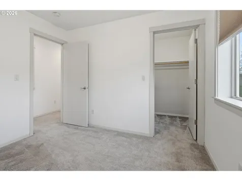 4720 N Commercial Avenue Portland OR 97217