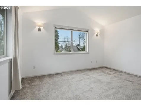 4720 N Commercial Avenue Portland OR 97217