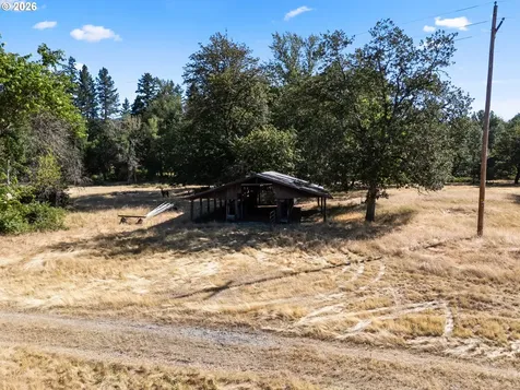706 Creek Road Azalea OR 97410