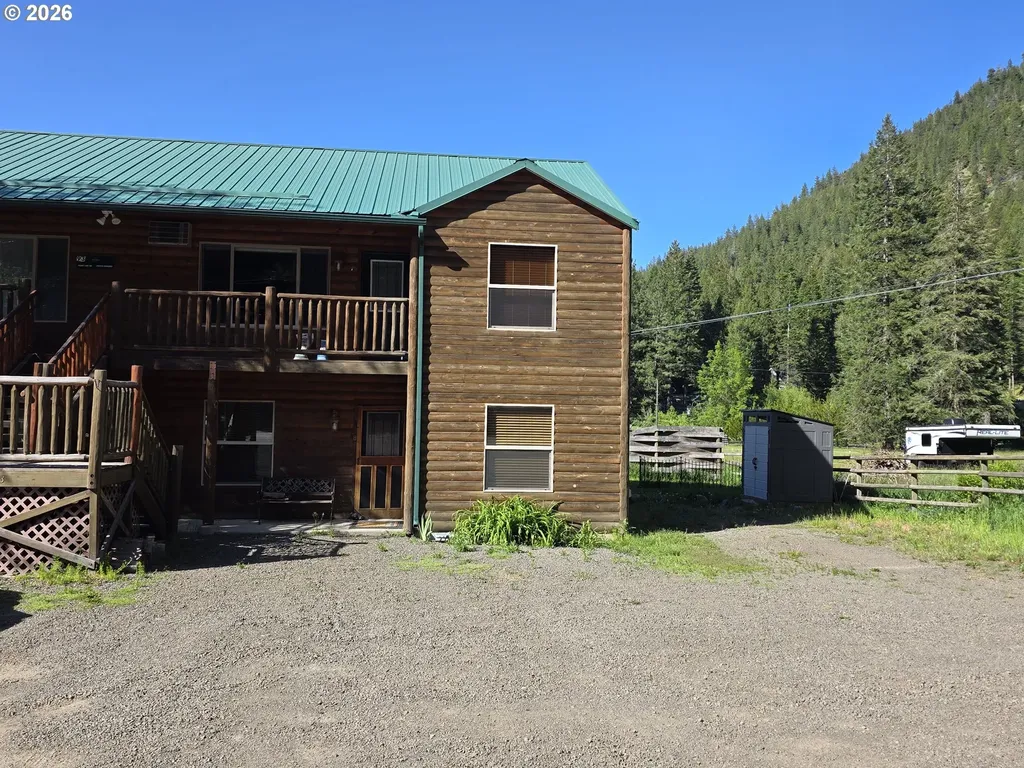 64713 Meadow Lane Joseph OR 97846