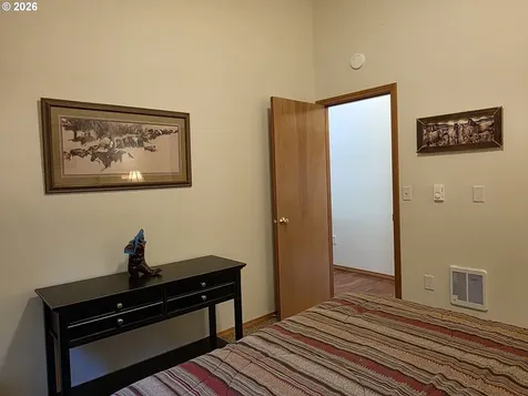 64713 Meadow Lane Joseph OR 97846
