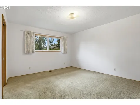 9925 SW Inez Street Portland OR 97224
