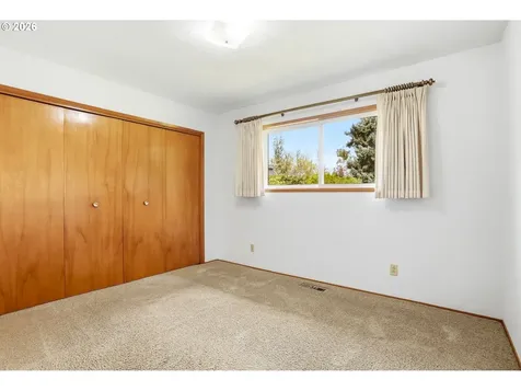 9925 SW Inez Street Portland OR 97224