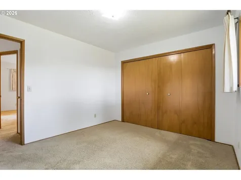 9925 SW Inez Street Portland OR 97224