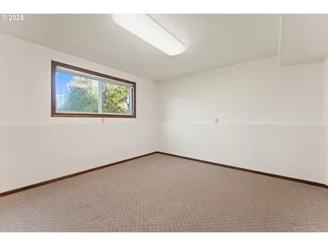 19921 Connie Court Oregon City OR 97045