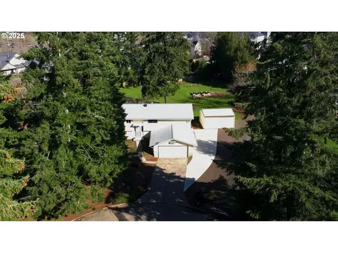19921 Connie Court Oregon City OR 97045