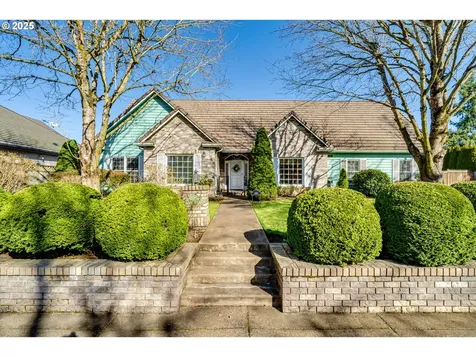 2183 Carriage Drive Eugene OR 97408