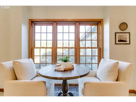 2183 Carriage Drive Eugene OR 97408