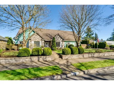 2183 Carriage Drive Eugene OR 97408