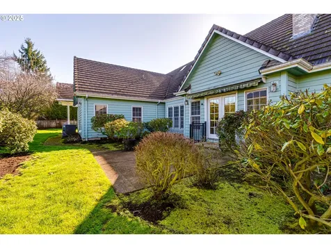 2183 Carriage Drive Eugene OR 97408
