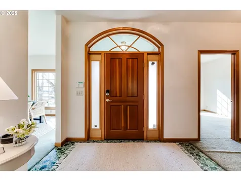 2183 Carriage Drive Eugene OR 97408