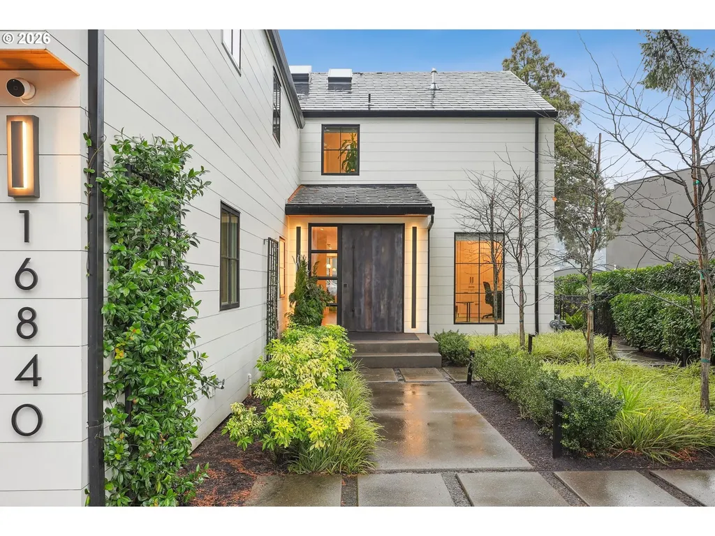 16840 Alder Circle Lake Oswego OR 97034
