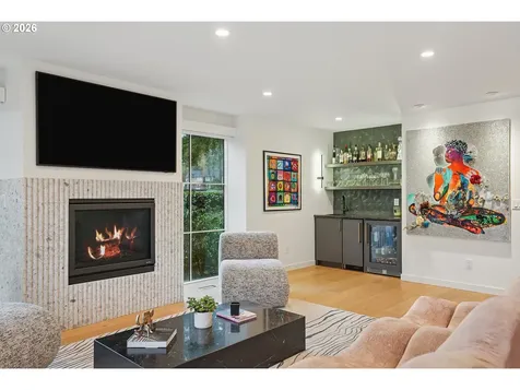16840 Alder Circle Lake Oswego OR 97034