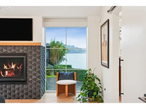 16840 Alder Circle Lake Oswego OR 97034
