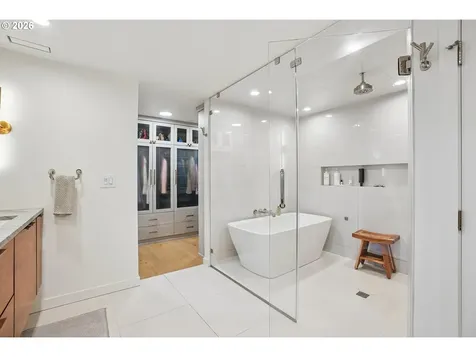 16840 Alder Circle Lake Oswego OR 97034