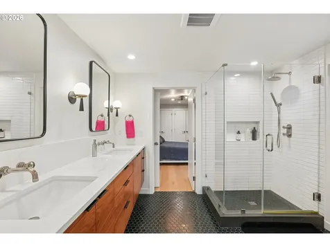 16840 Alder Circle Lake Oswego OR 97034