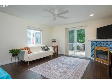8211 SE 45th Avenue Portland OR 97206