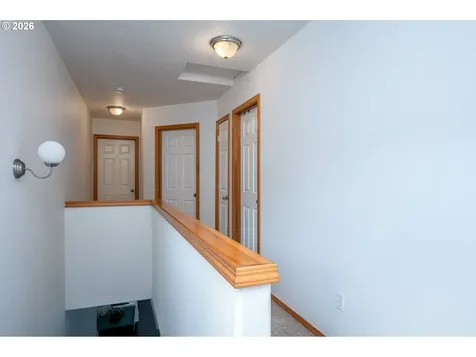 8211 SE 45th Avenue Portland OR 97206