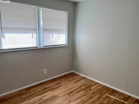 1216 E 17th Street The Dalles OR 97058