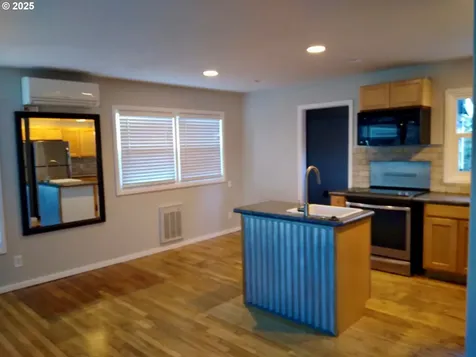 1216 E 17th Street The Dalles OR 97058