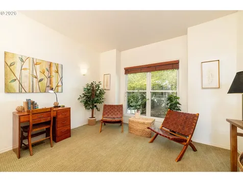 5028 SW View Point Terrace Portland OR 97239