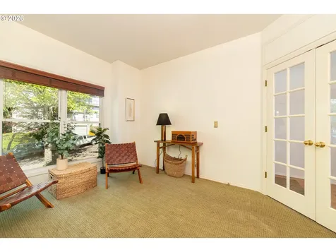 5028 SW View Point Terrace Portland OR 97239