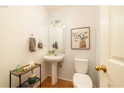 5028 SW View Point Terrace Portland OR 97239