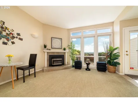 5028 SW View Point Terrace Portland OR 97239