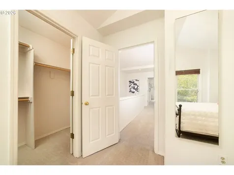 5028 SW View Point Terrace Portland OR 97239