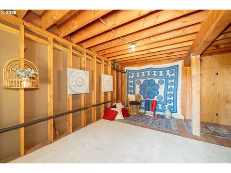 5028 SW View Point Terrace Portland OR 97239