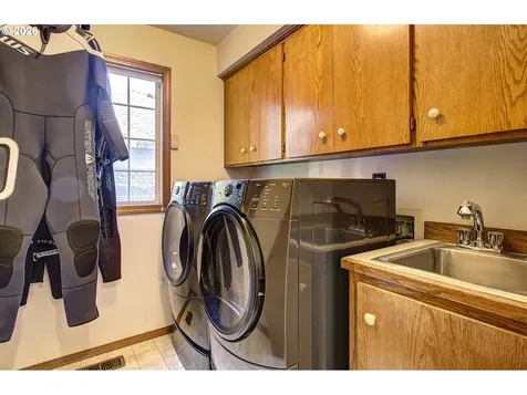 16165 SW Copper Creek Drive Portland OR 97224