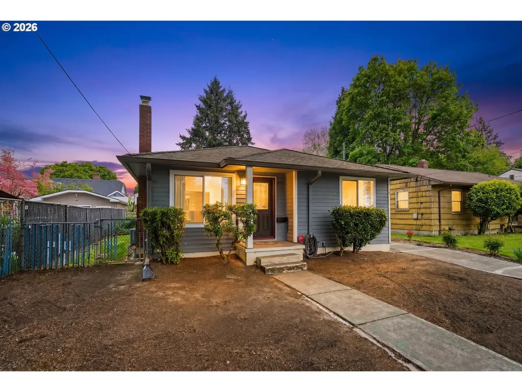 648 NE Stafford Street Portland OR 97211